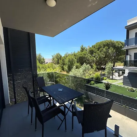 Appartement Stylish In Nin
